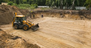 Разработка котлована Домодедово, цена от 315 руб./м3.